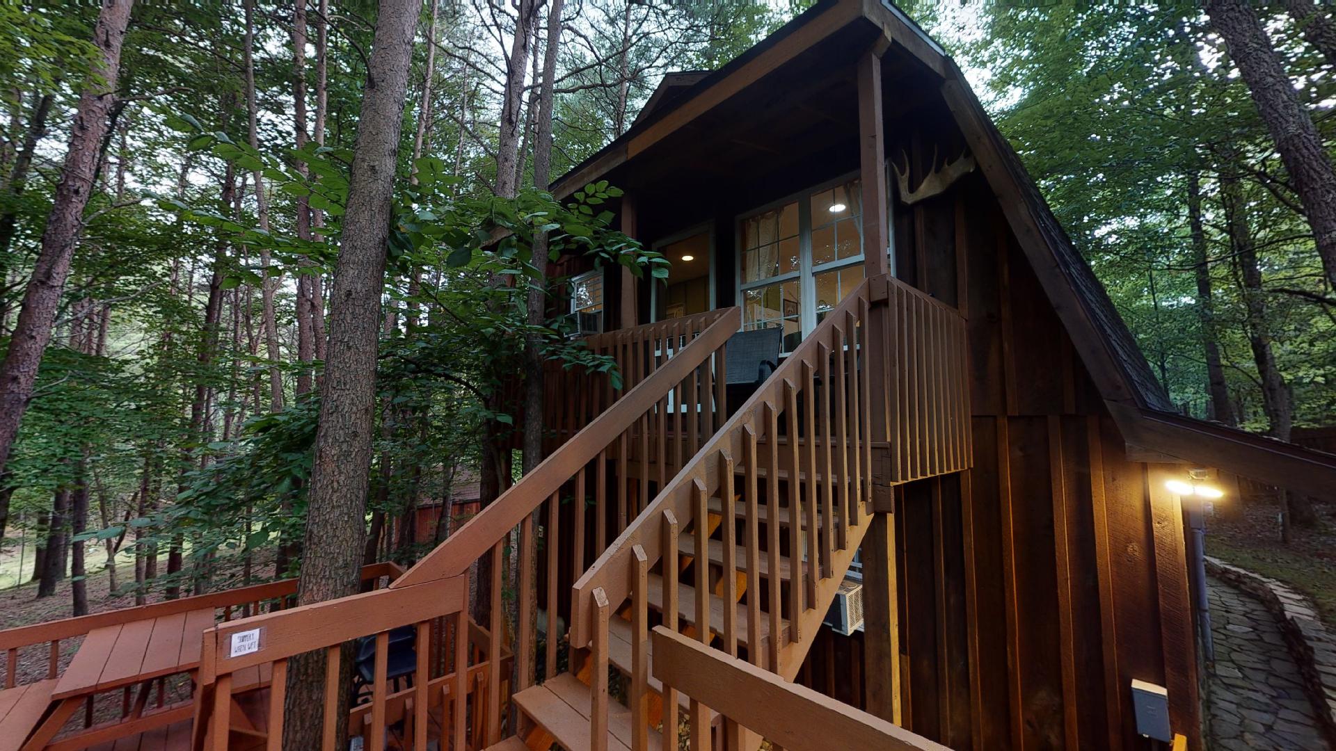 hocking hills treehouse airbnb hocking hills treehouse airbnb